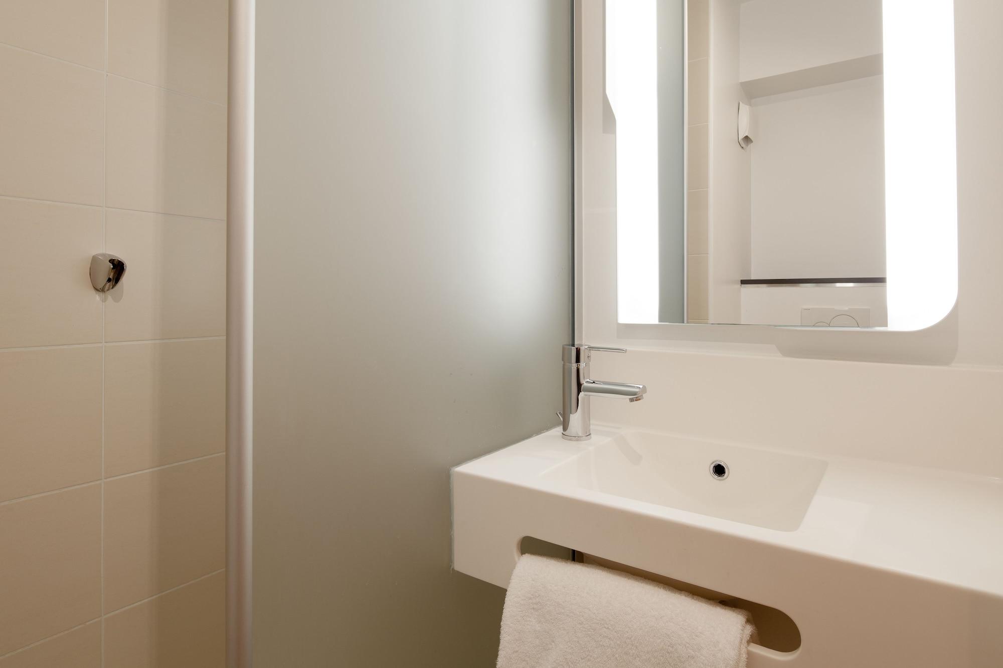 B&B Hotel Compiegne 3*