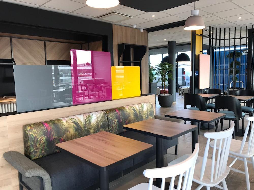 B&B Hotel Compiegne Hotel 3*