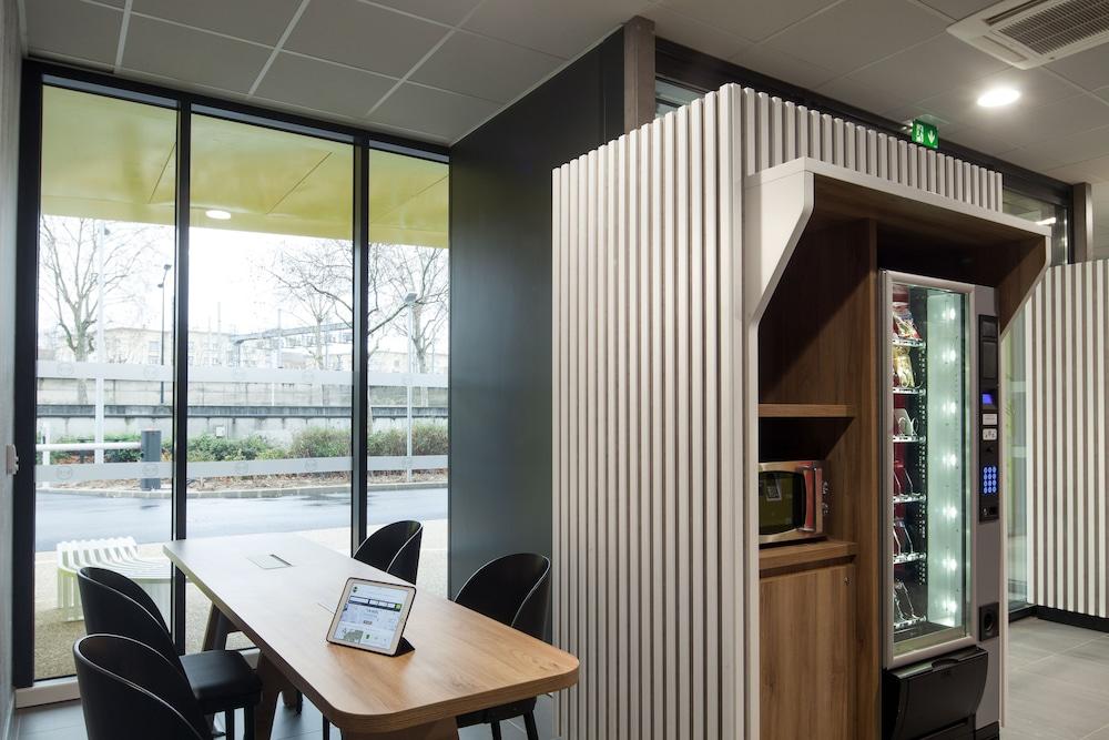 B&B Hotel Compiegne 3*